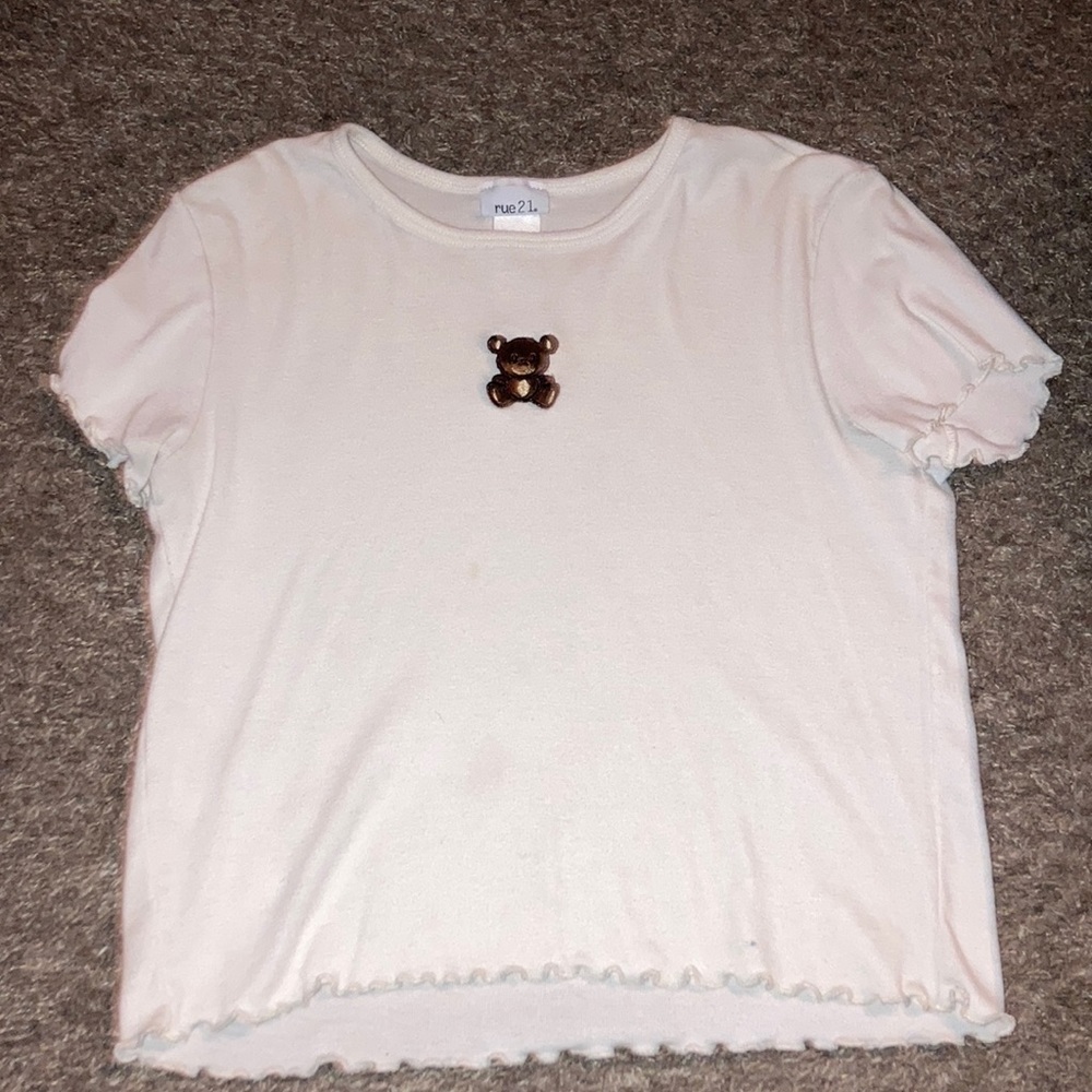 Size is XL the brand is rue 21 the color is white !